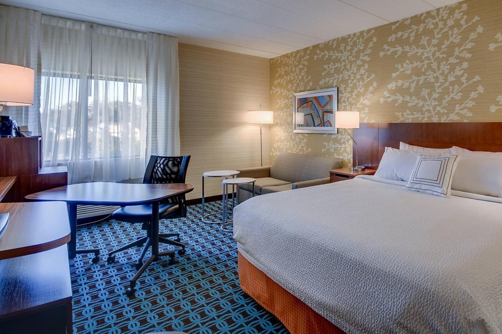 Fairfield Inn Portsmouth Seacoast Екстер'єр фото