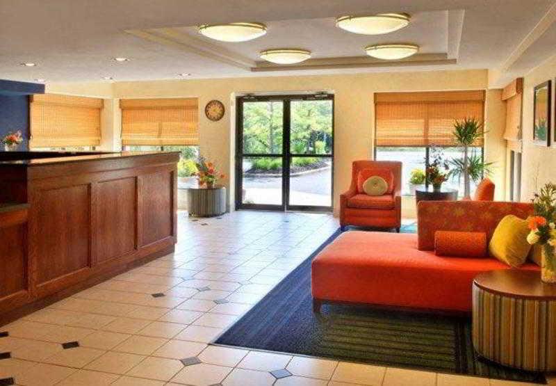 Fairfield Inn Portsmouth Seacoast Інтер'єр фото